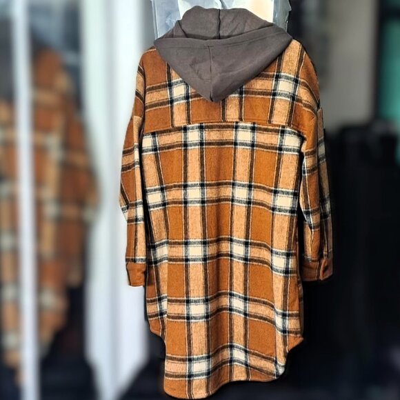 New Ci Sono Plaid Fleece Hooded Knee-length Shacket for Layering in Cold Weather - Picture 3 of 5